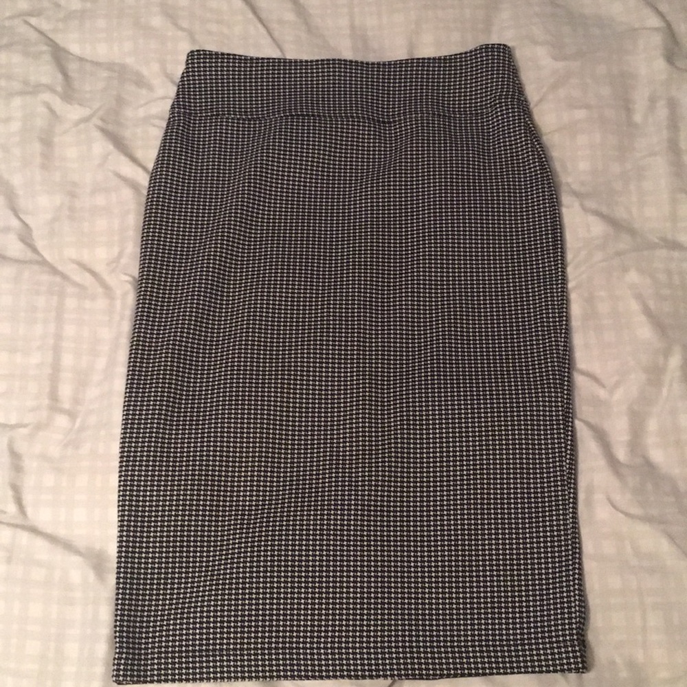 SOLD..Midi skirt